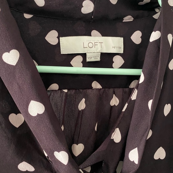 LOFT Long Sleeve Blouse with heart pattern - Picture 2 of 2